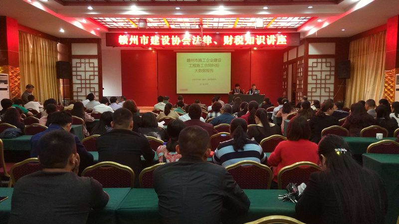 申请人需提供以下证明材料：